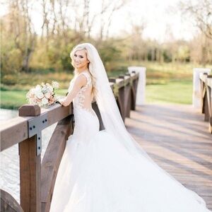 Light Ivory 7.5 Chapel Length Tulle Veil